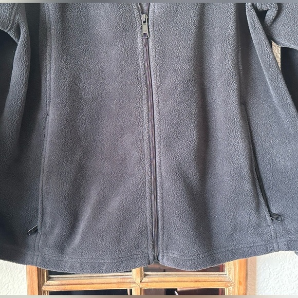 Columbia Full Zip Fleece Jacket Black Women’s Plus Size 2X
Cozy Staple Coat - Picture 6 of 9